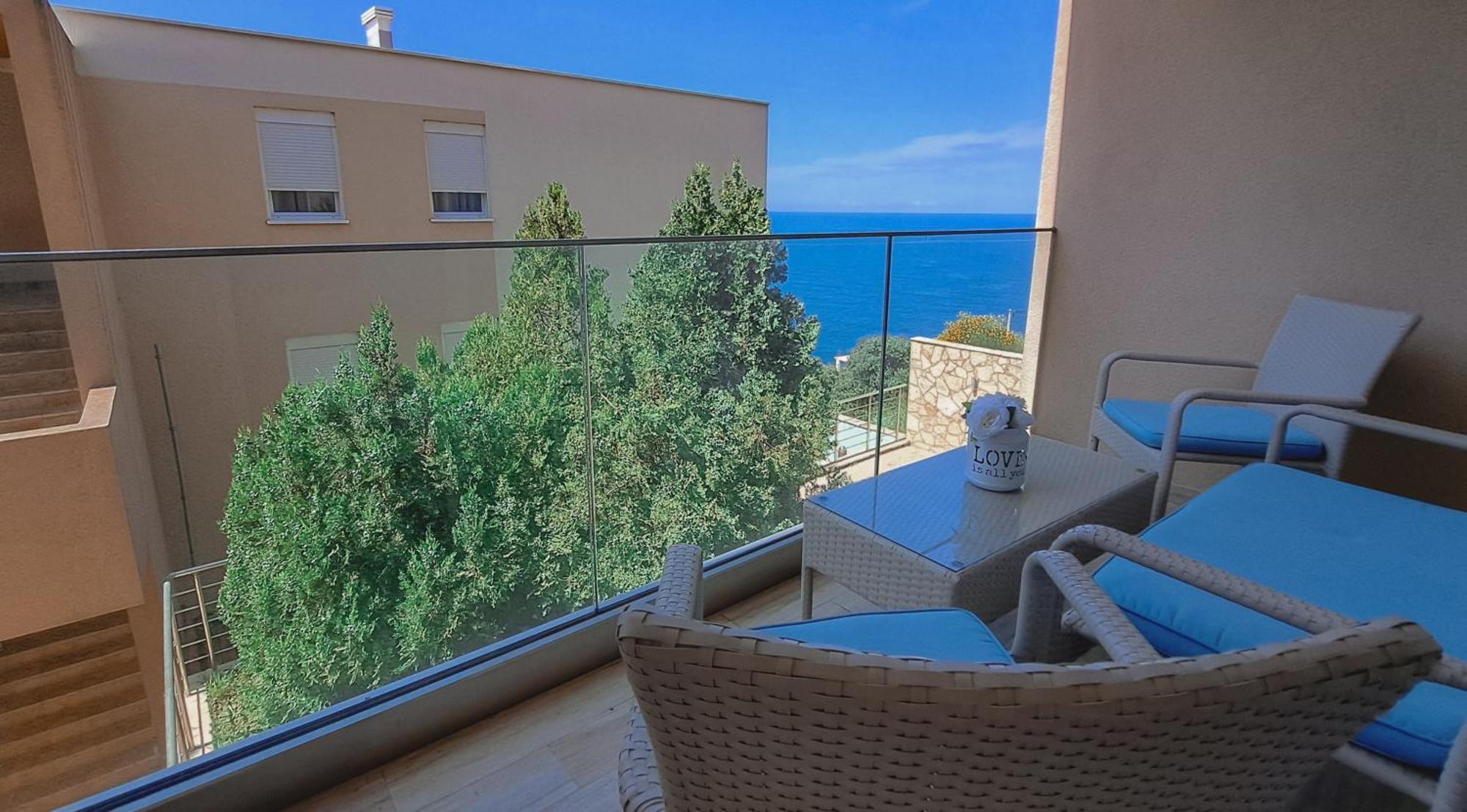 Yourhome Beach First Line Добра-Вода Экстерьер фото